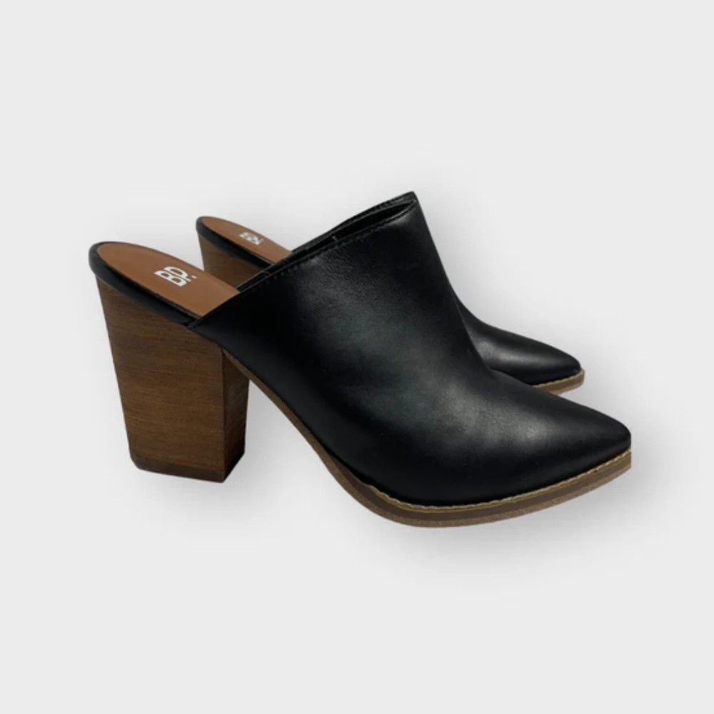 BP US Size 7 Maya-Lea Black Leather Pointed Toe Slip-on Mule
